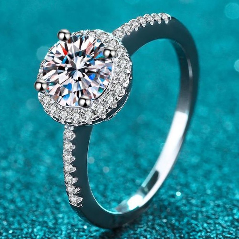 Certified 2ct. t.w. Moissanite Diamond Halo Ring NEW - Picture 1 of 9